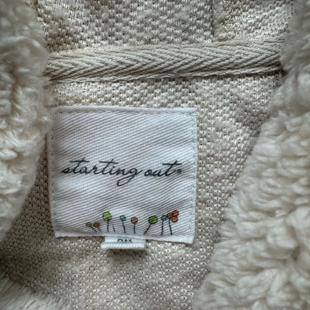 Cozy baby Cream Knit Hoodie Ivory sherpa Jacket Cardigan – Size 9 Months